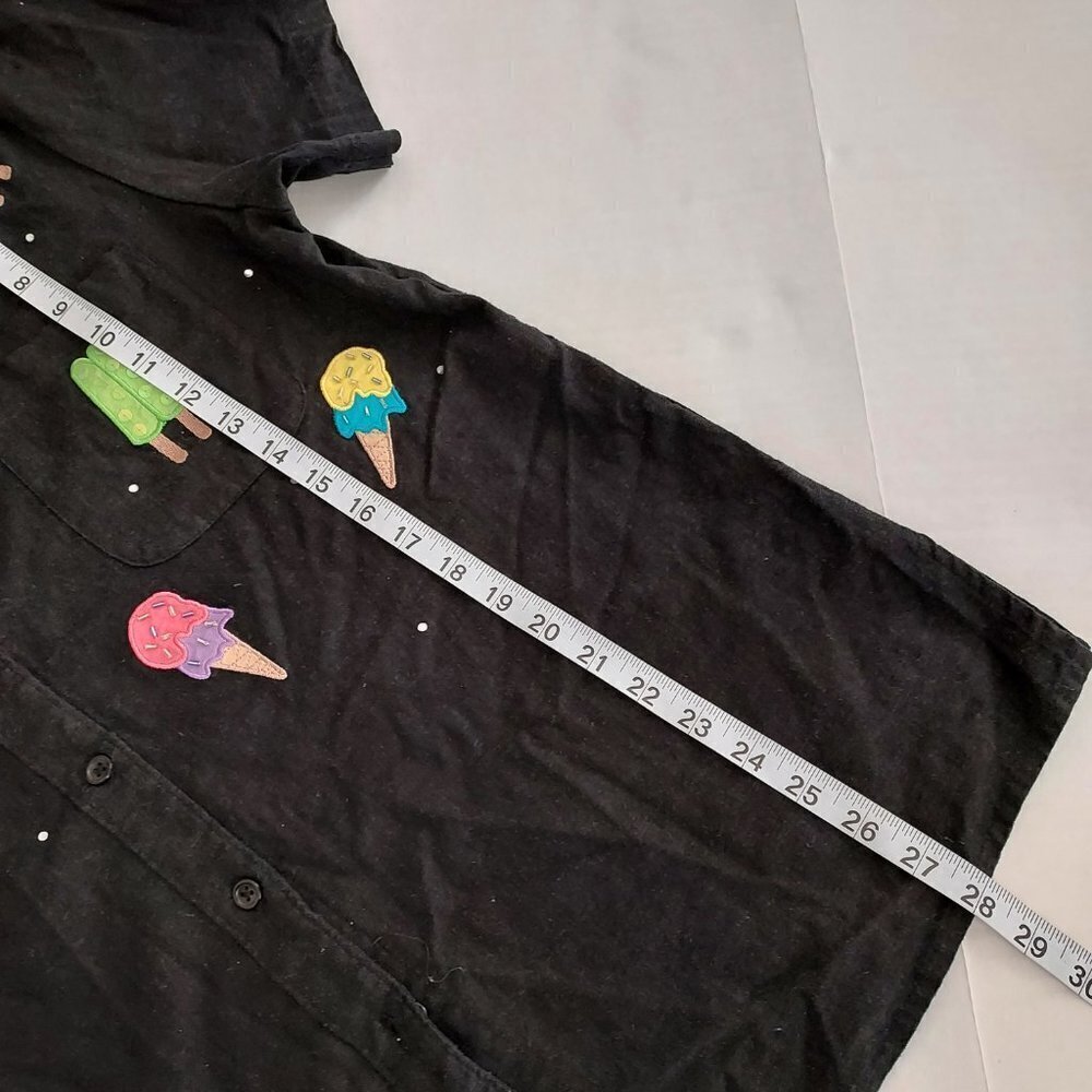 Vinta Quacker Factory Linen Blend Short Sleeve Black Ice Cream Embroidered Shirt - Picture 5 of 7